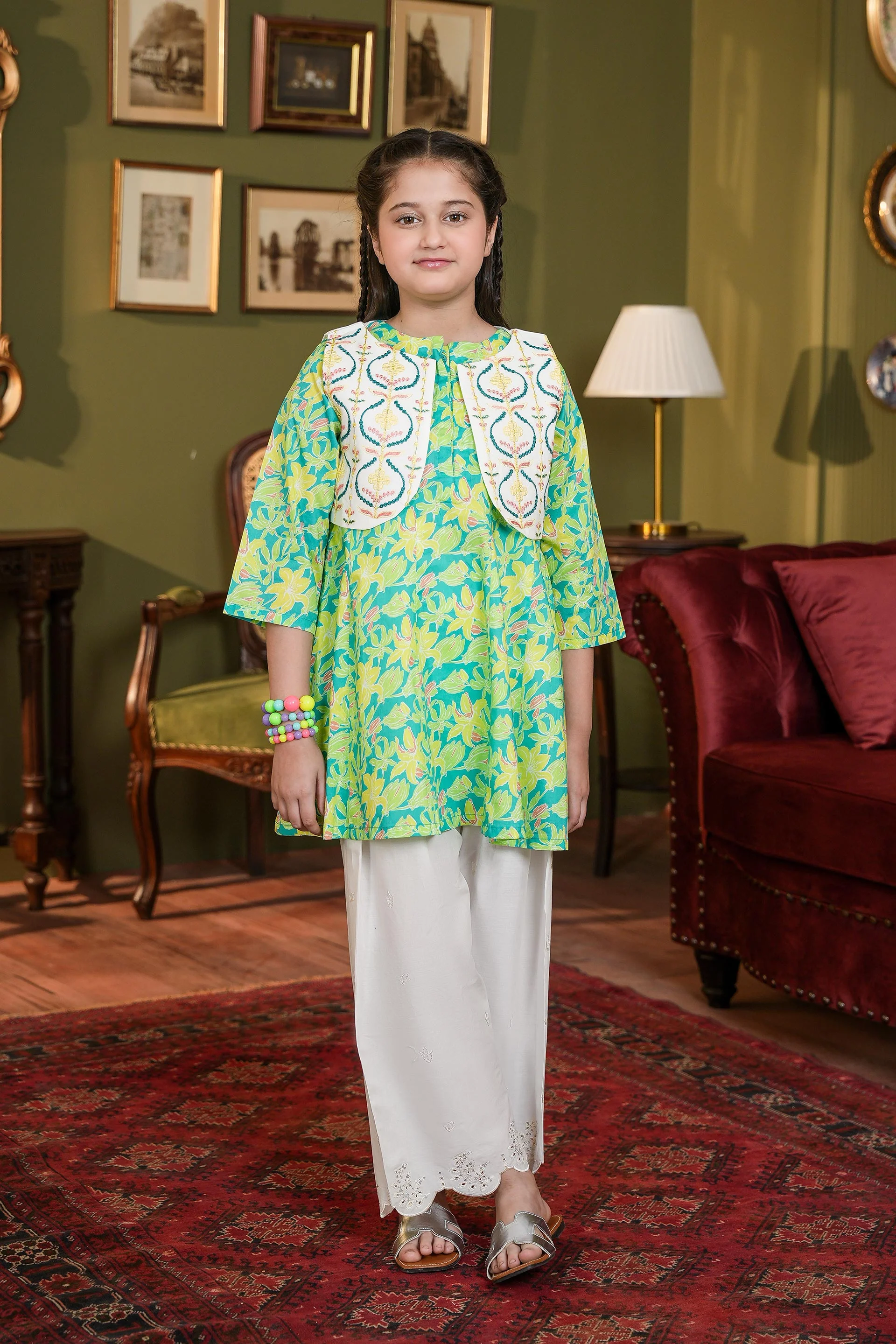 Embroidered Waistcoat With Kurti (DGK-430)