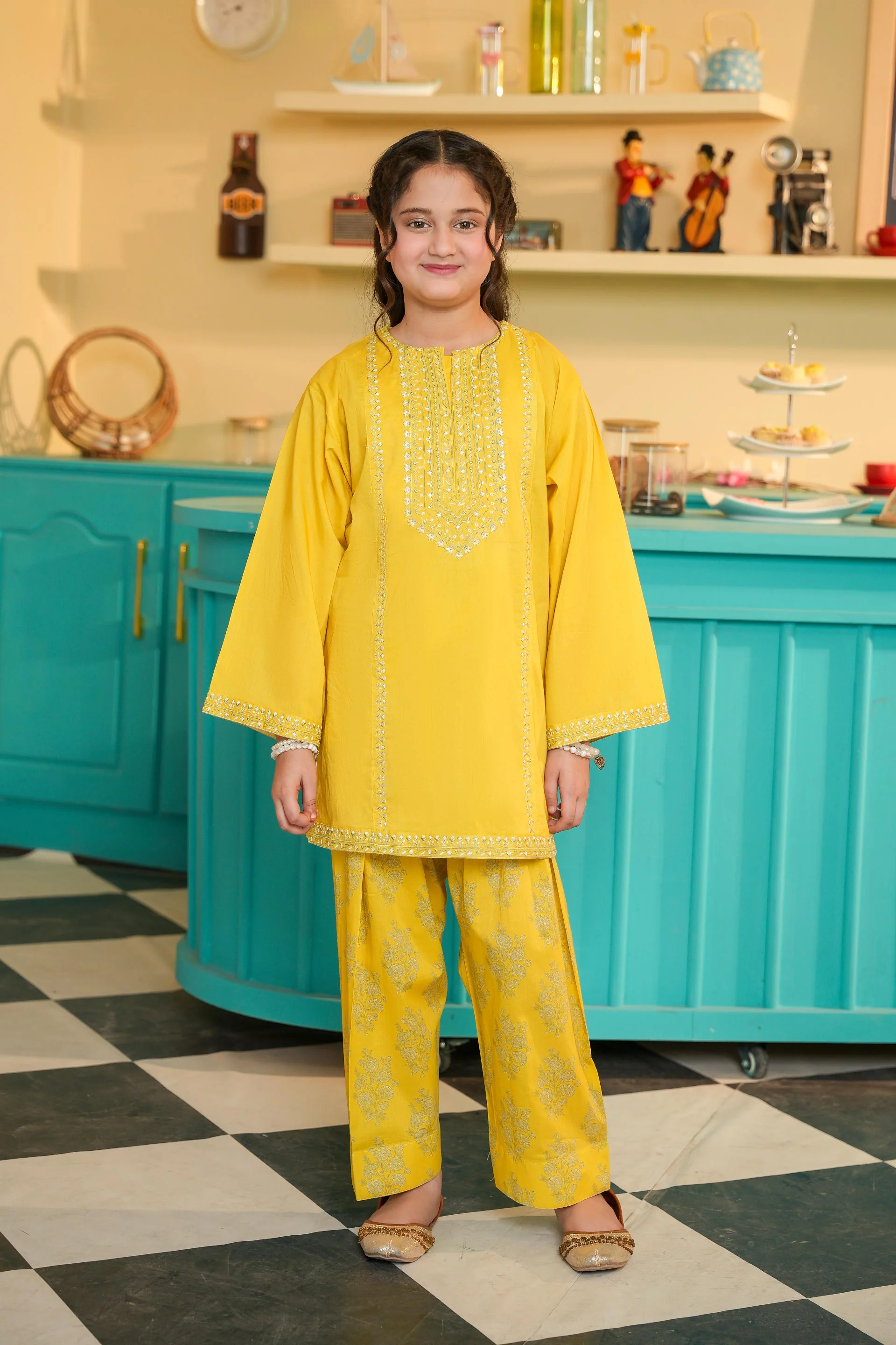 Embroidered Kameez With Shalwar (DGKS-222)