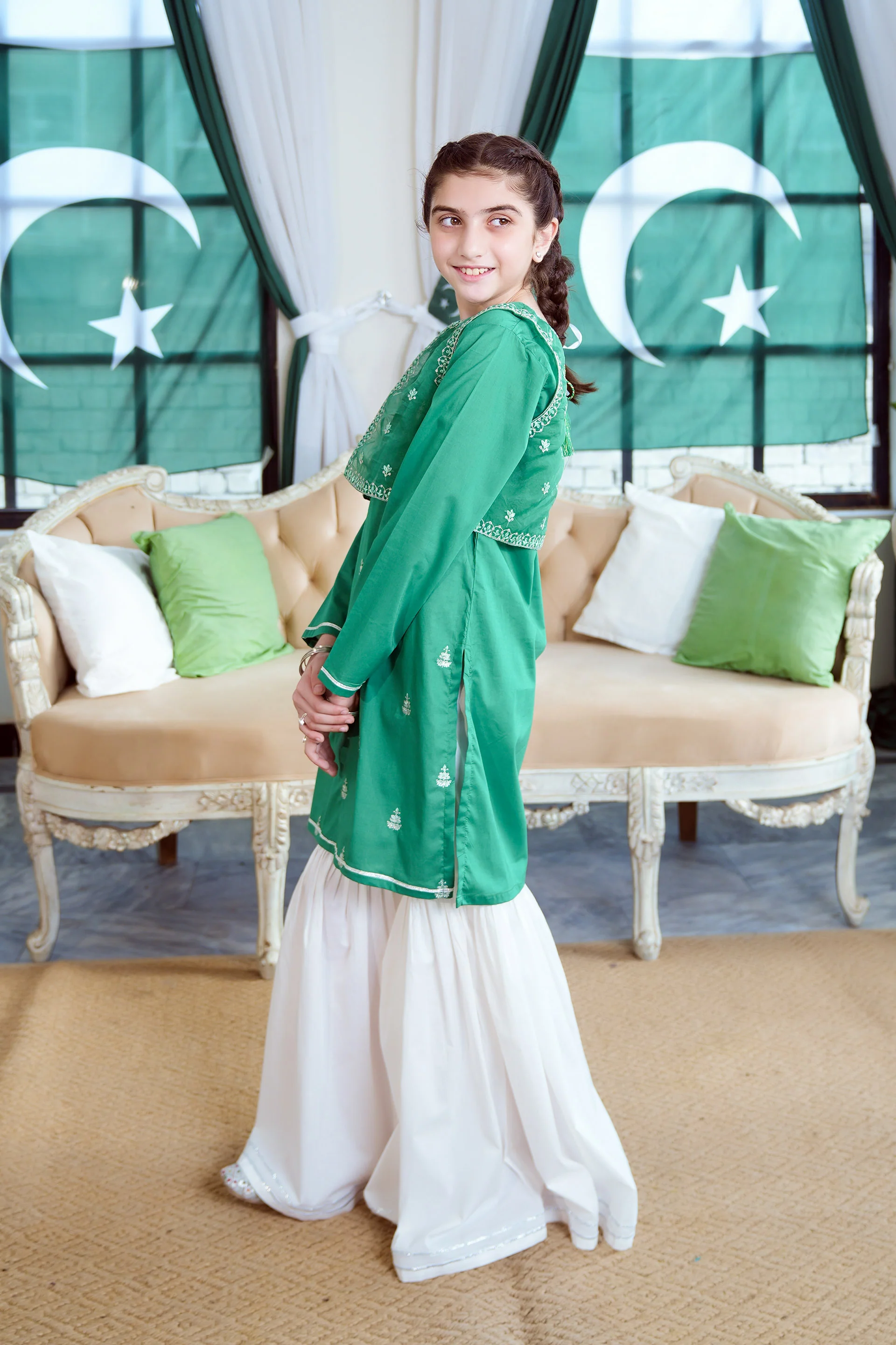 Embroidered Rangeen Set 14th August (SE-RGKS-27) - Image 5