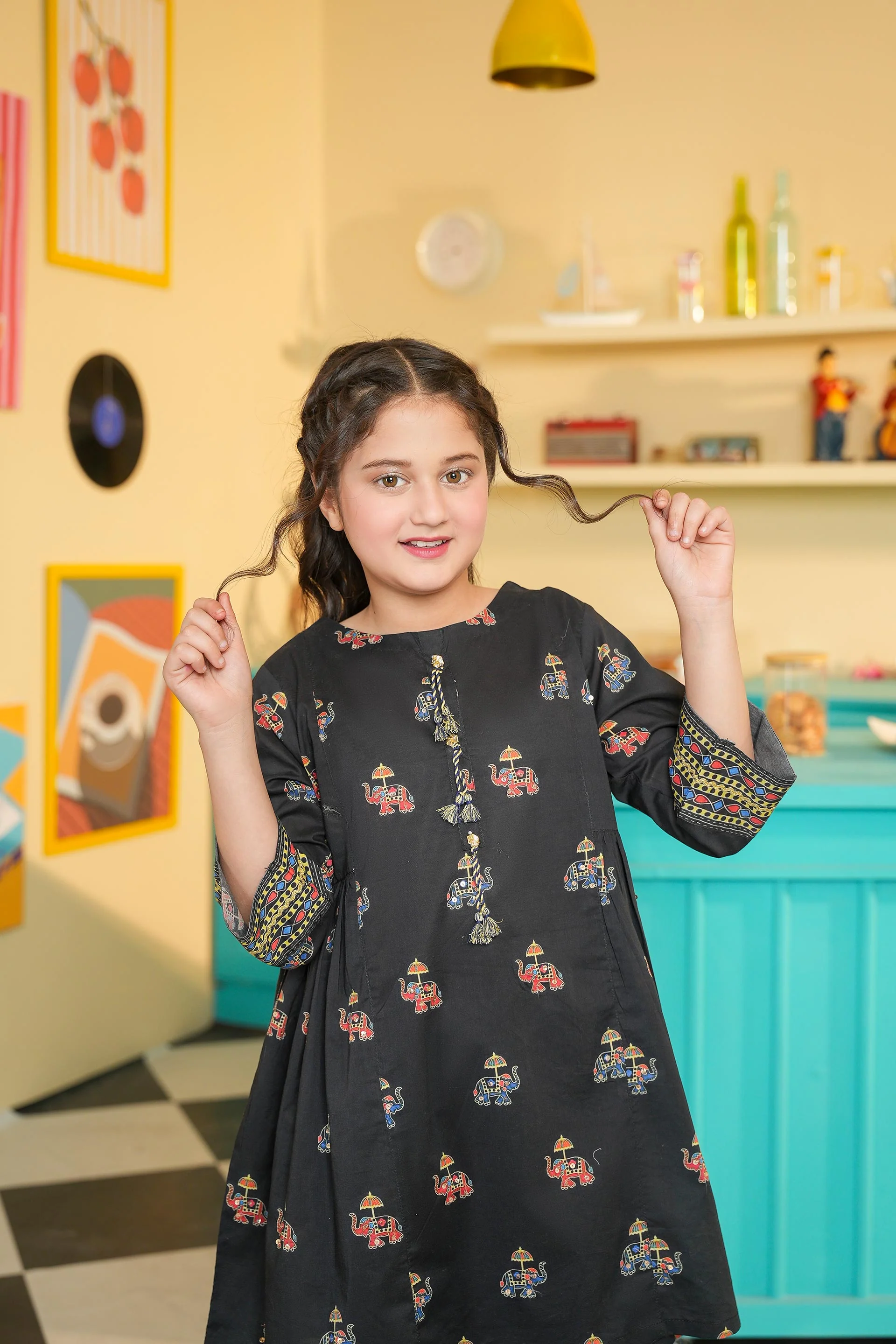 Printed Frock With Farshi Shalwar (DGKS-208) - Image 2