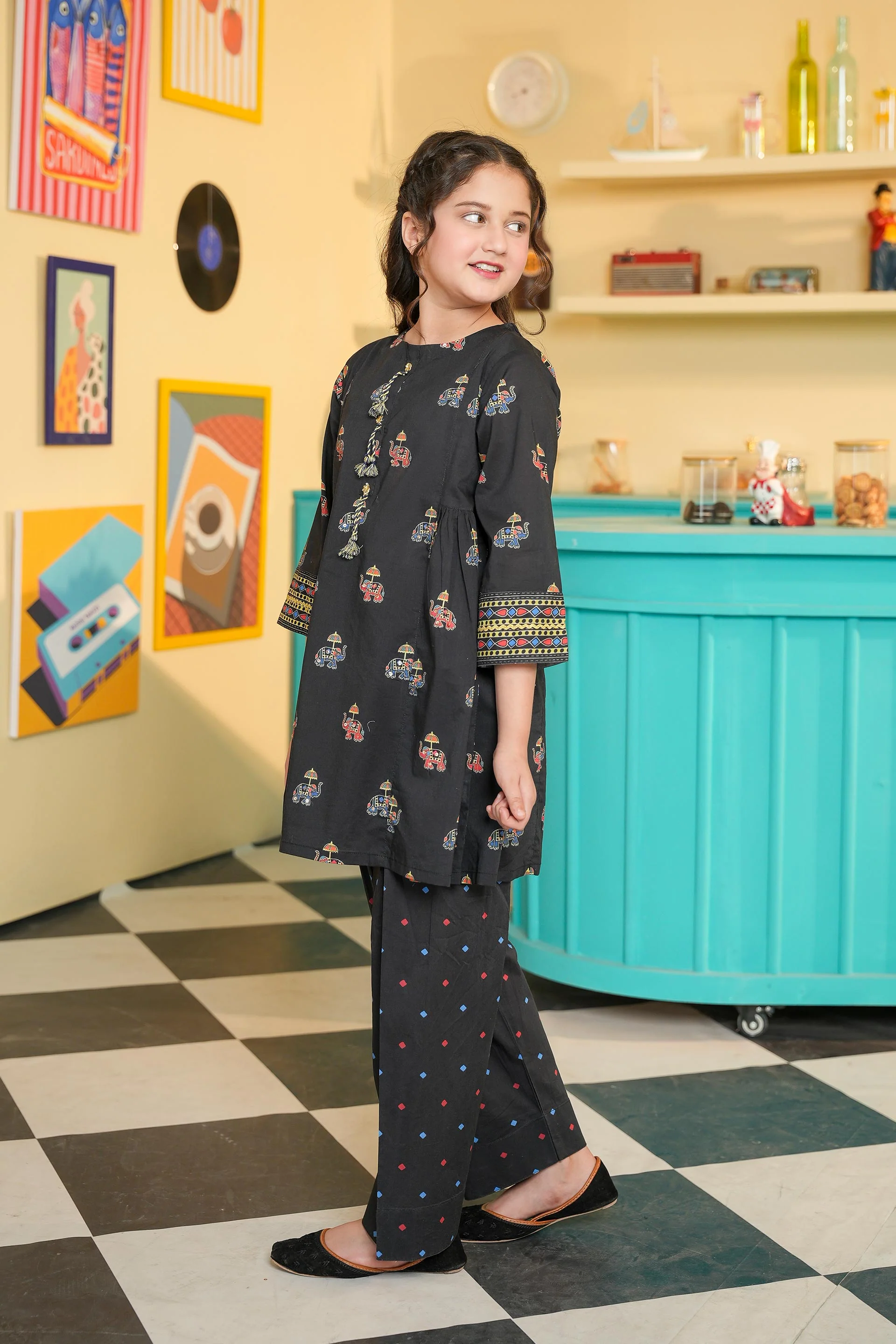 Printed Frock With Farshi Shalwar (DGKS-208) - Image 3