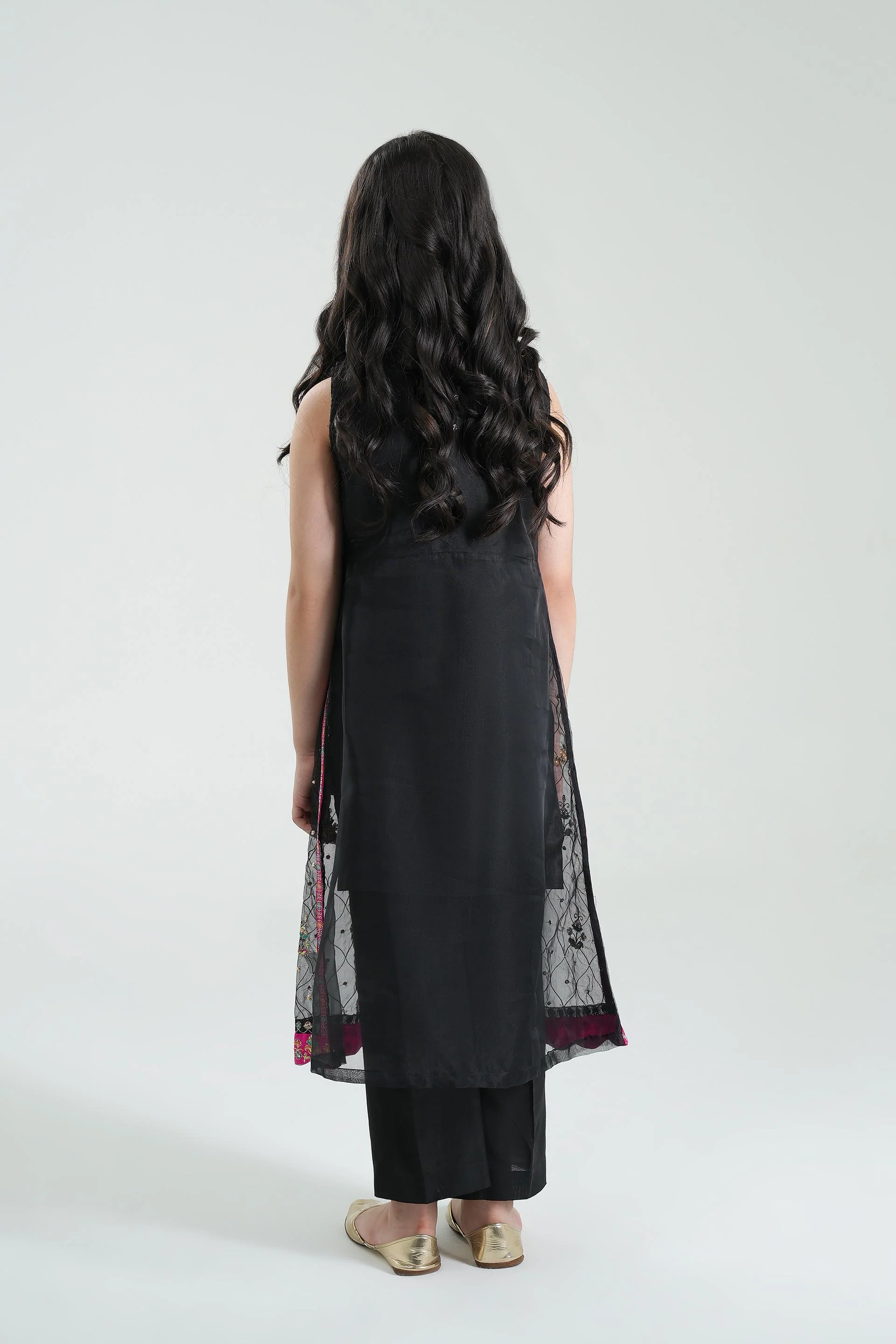 Embellished Gown, Shirt & Trousers (GPW-1106) - Image 4