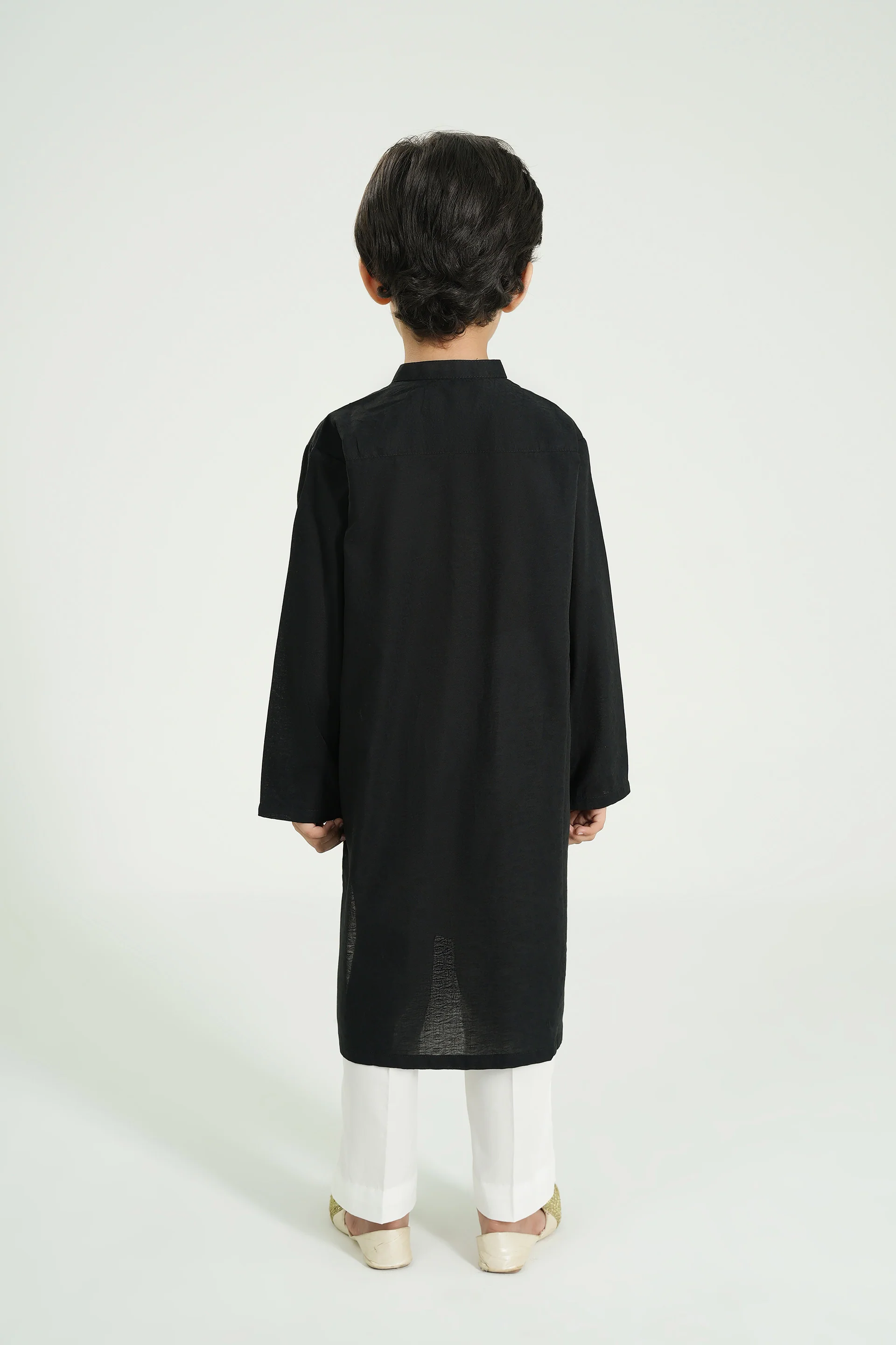 Kurta With Embroidery (MSFBSK-872) - Image 4
