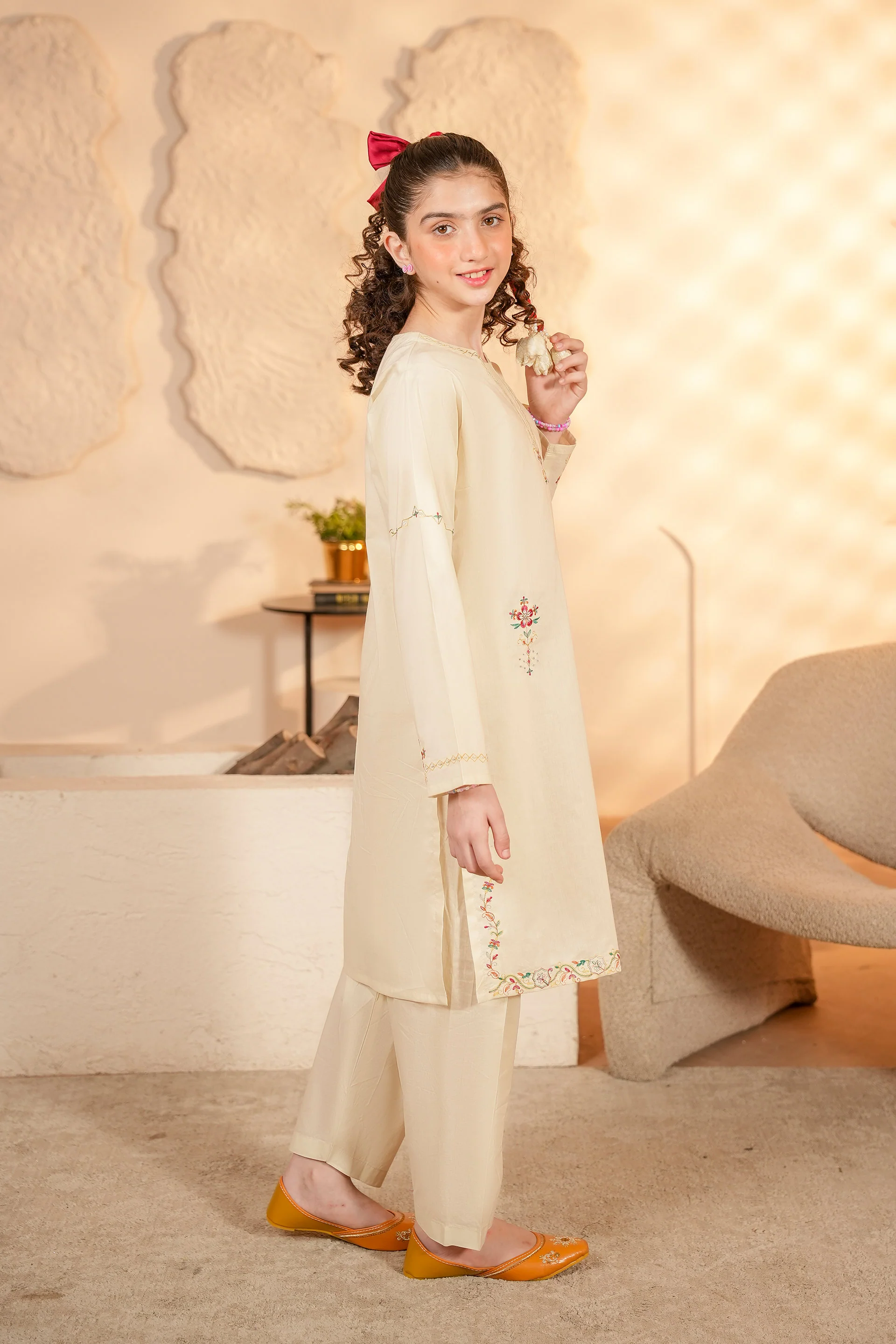 Embroidered Kameez & Trousers With Dupatta (GSK-609) - Image 2