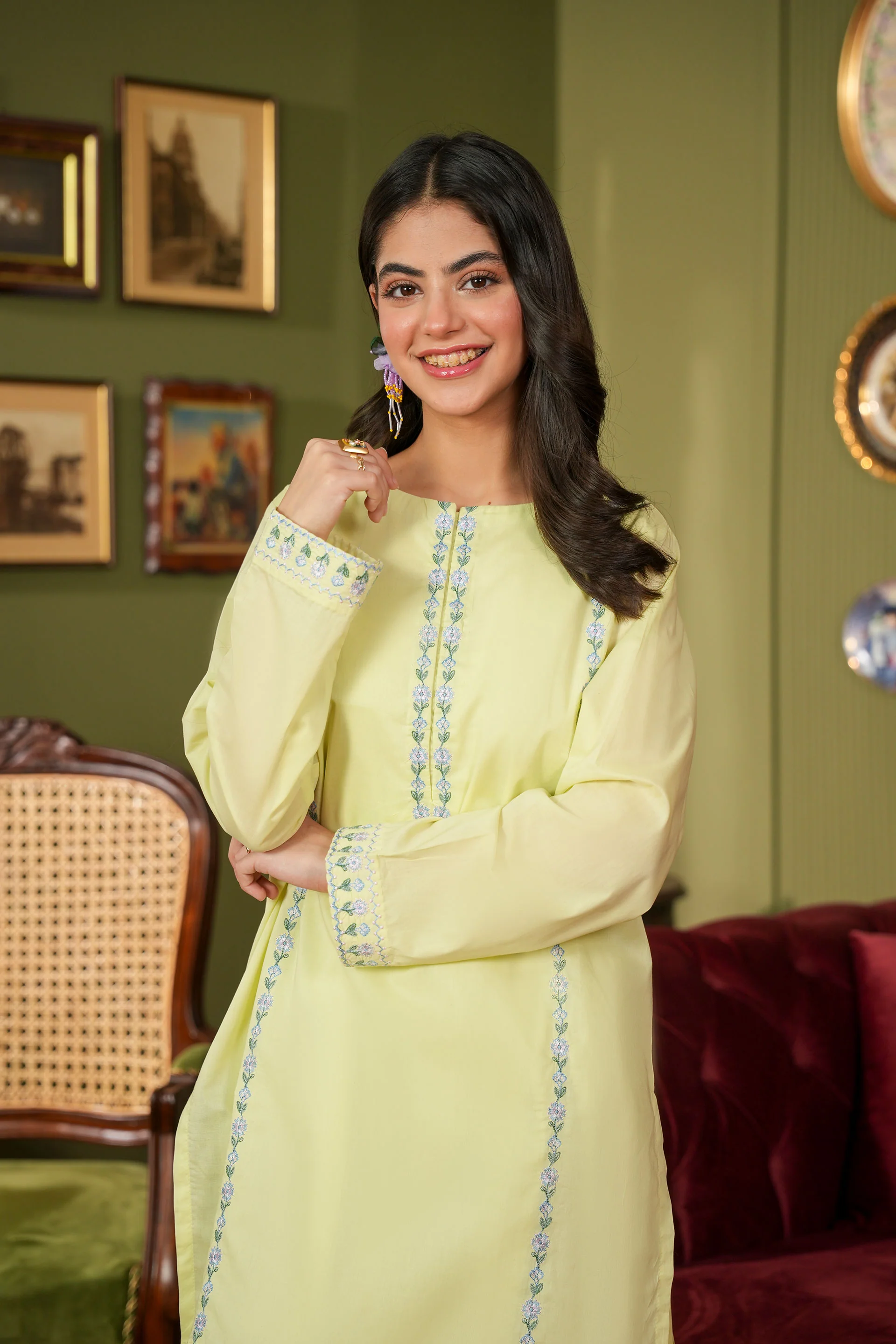 Embroidered Kameez And Shalwar (SSEGKS-36) - Image 2