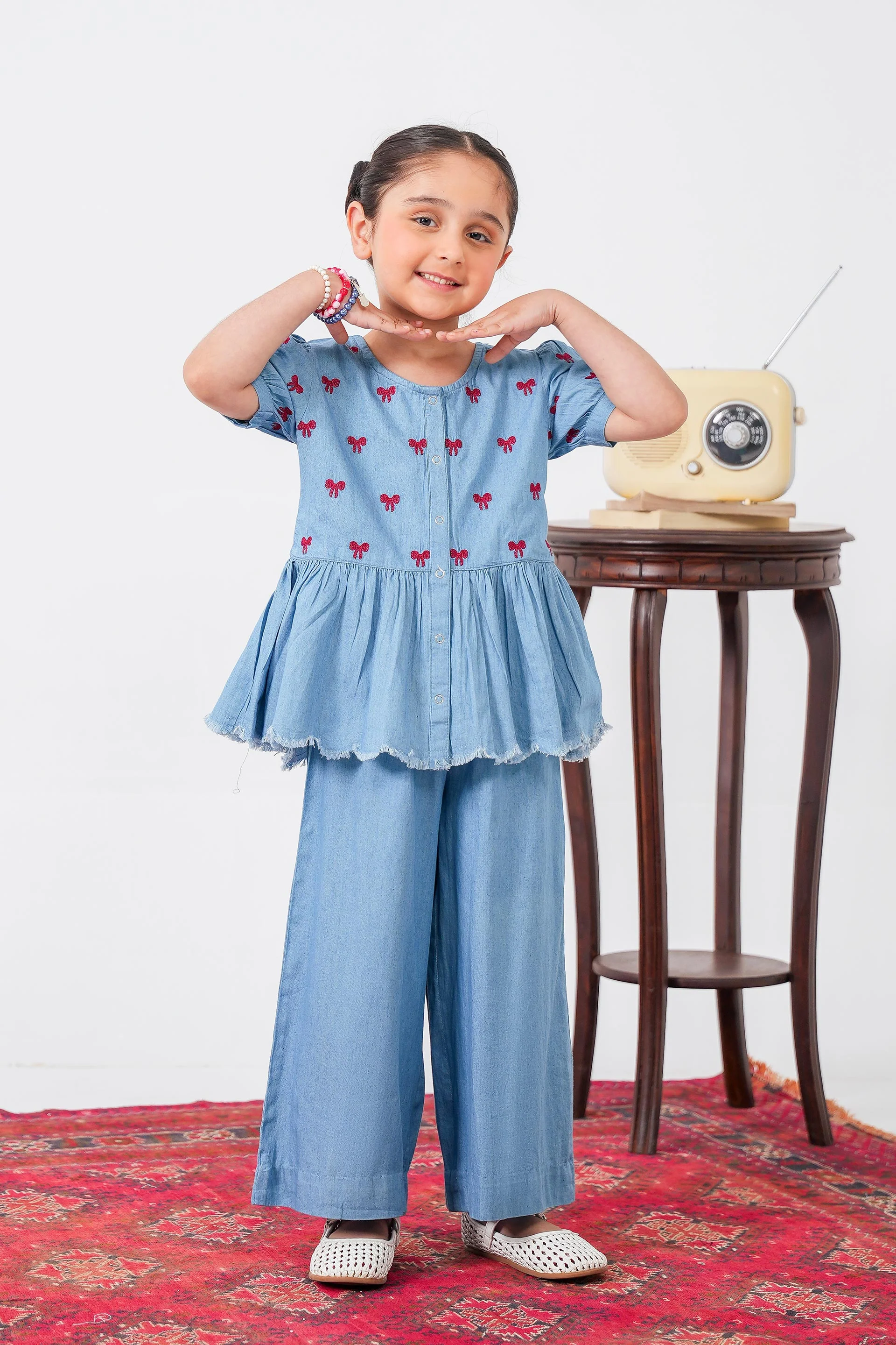 Embroidered Short Shirt With Loose Bottom (FD2-02) - Image 5