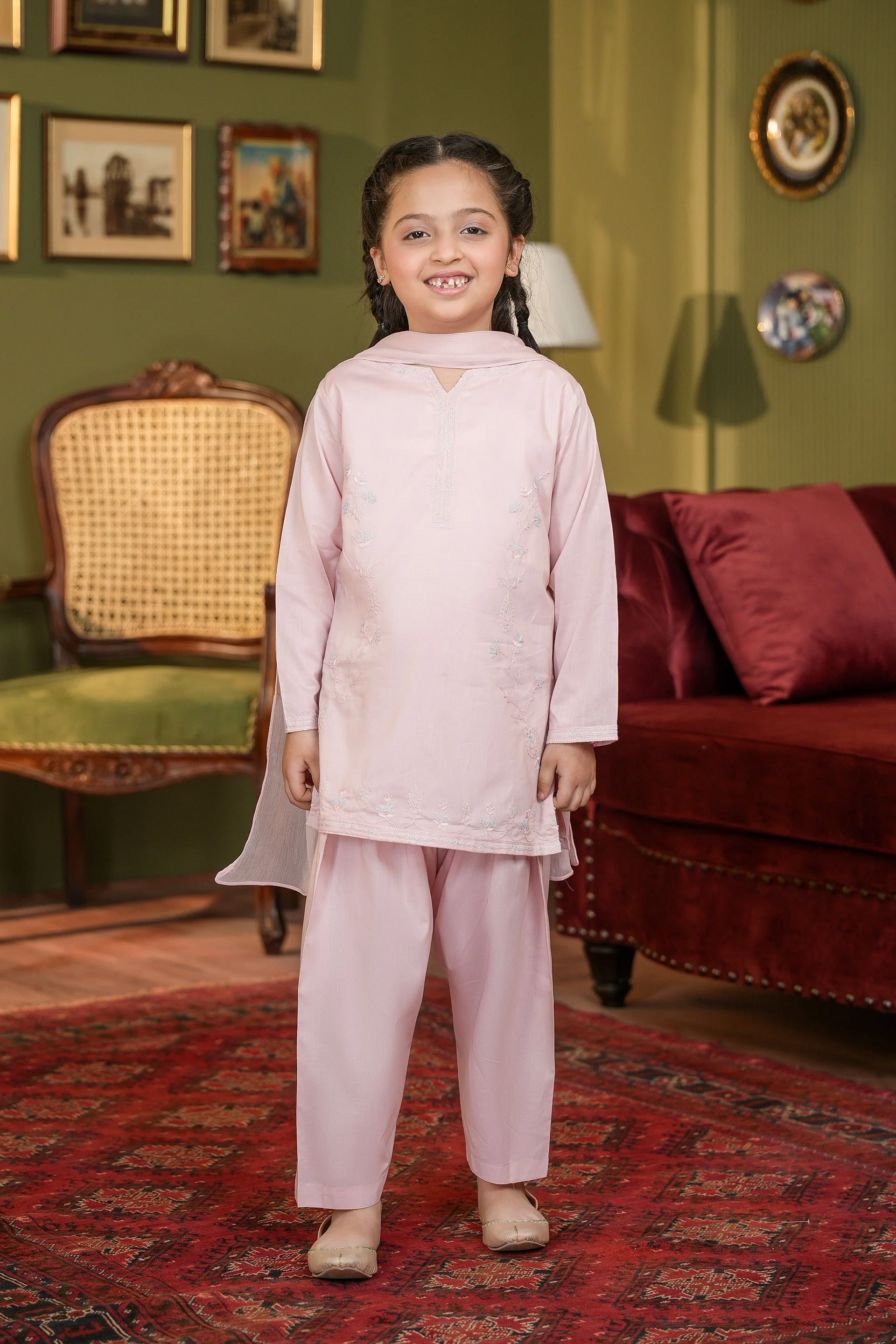 Hand Embroidered Kameez Shalwar And Dupatta (GSKH-59)