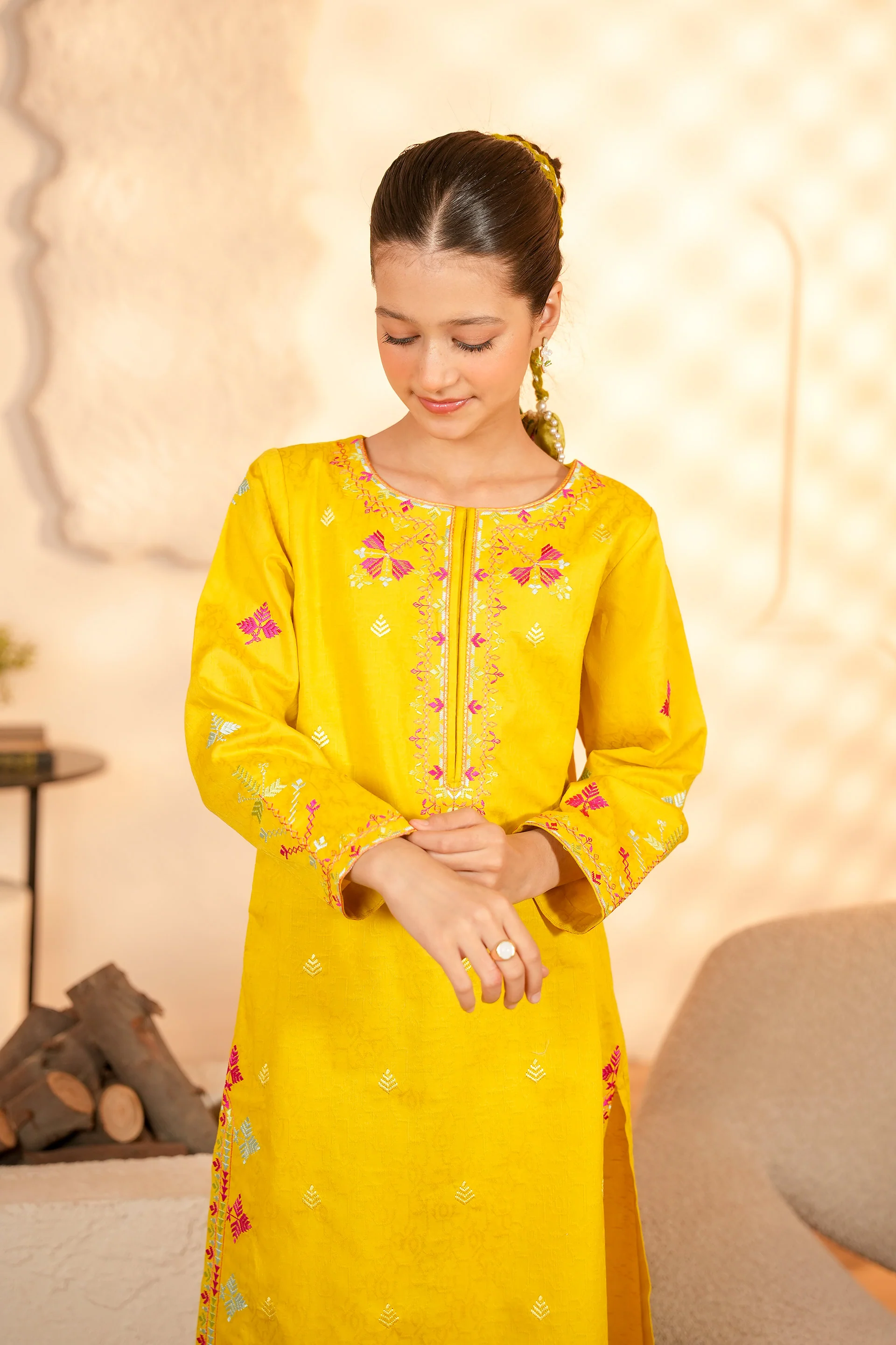 Embroidered Shirt With Loose Embroidered Bottom (RGKS2-08) - Image 3