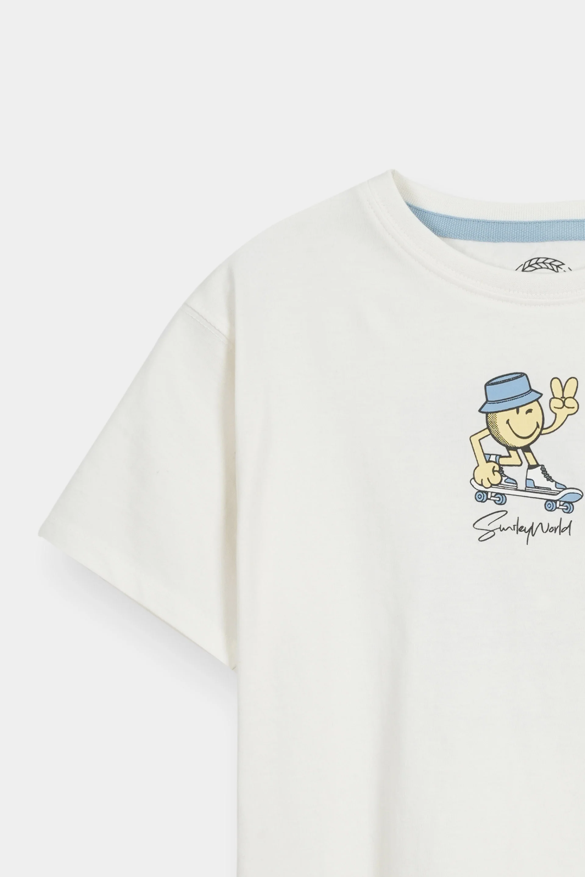 Graphic T-Shirt (BKTJ-149) - Image 4