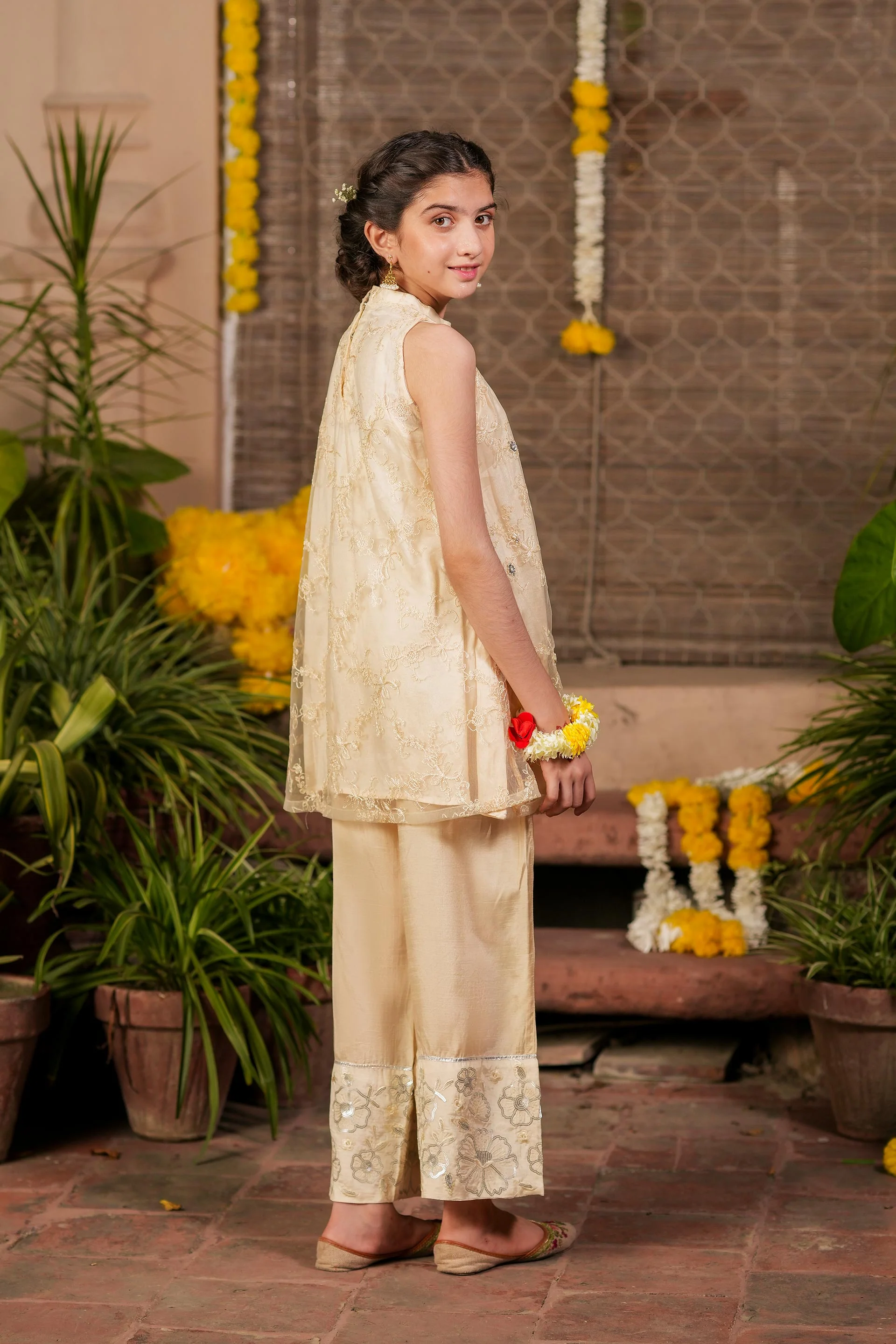 Embellished Kameez & Trousers (GPW-S1134) - Image 4