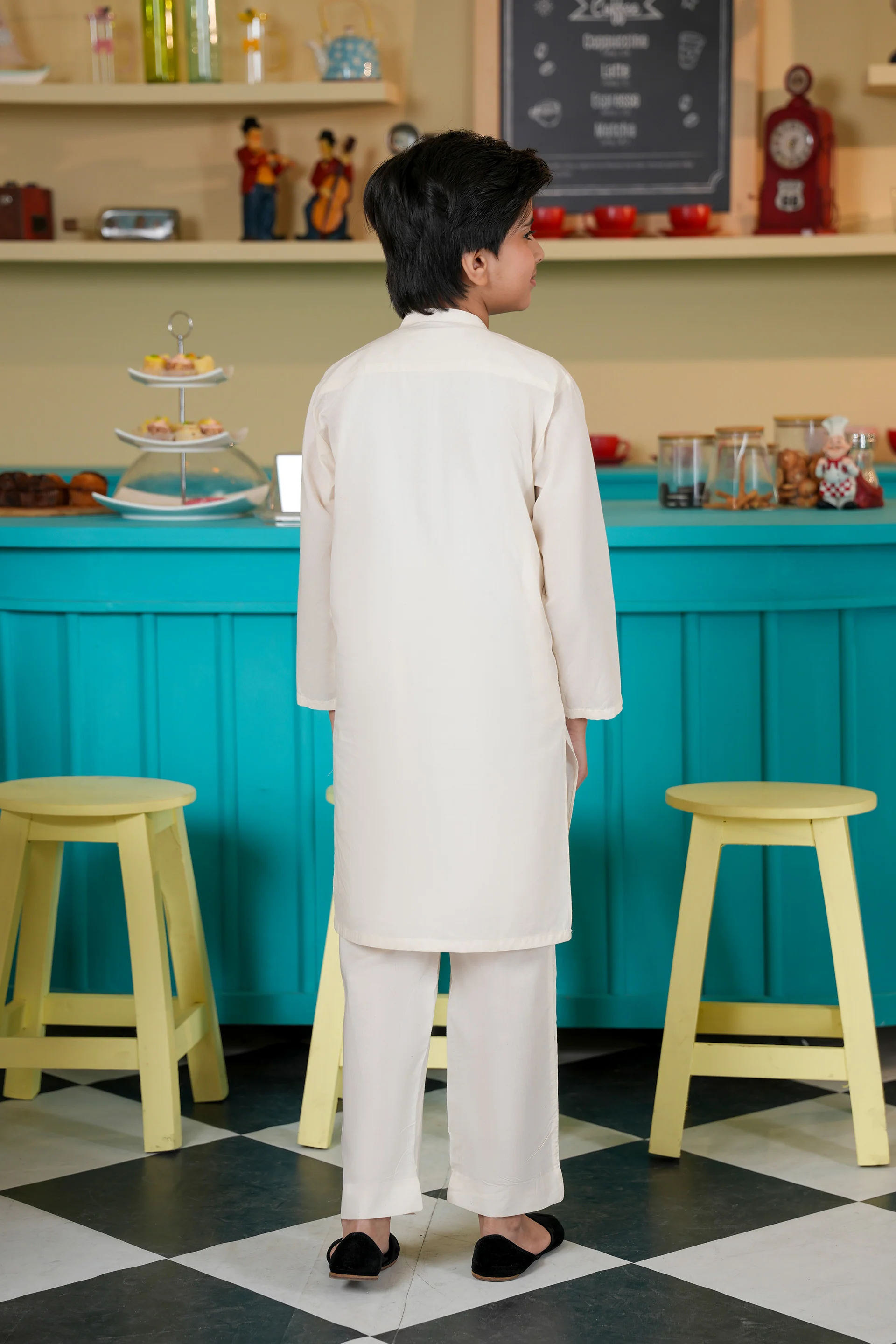 Boys Off-White Kurta Trousers Set (MSKZBS-15) - Image 5