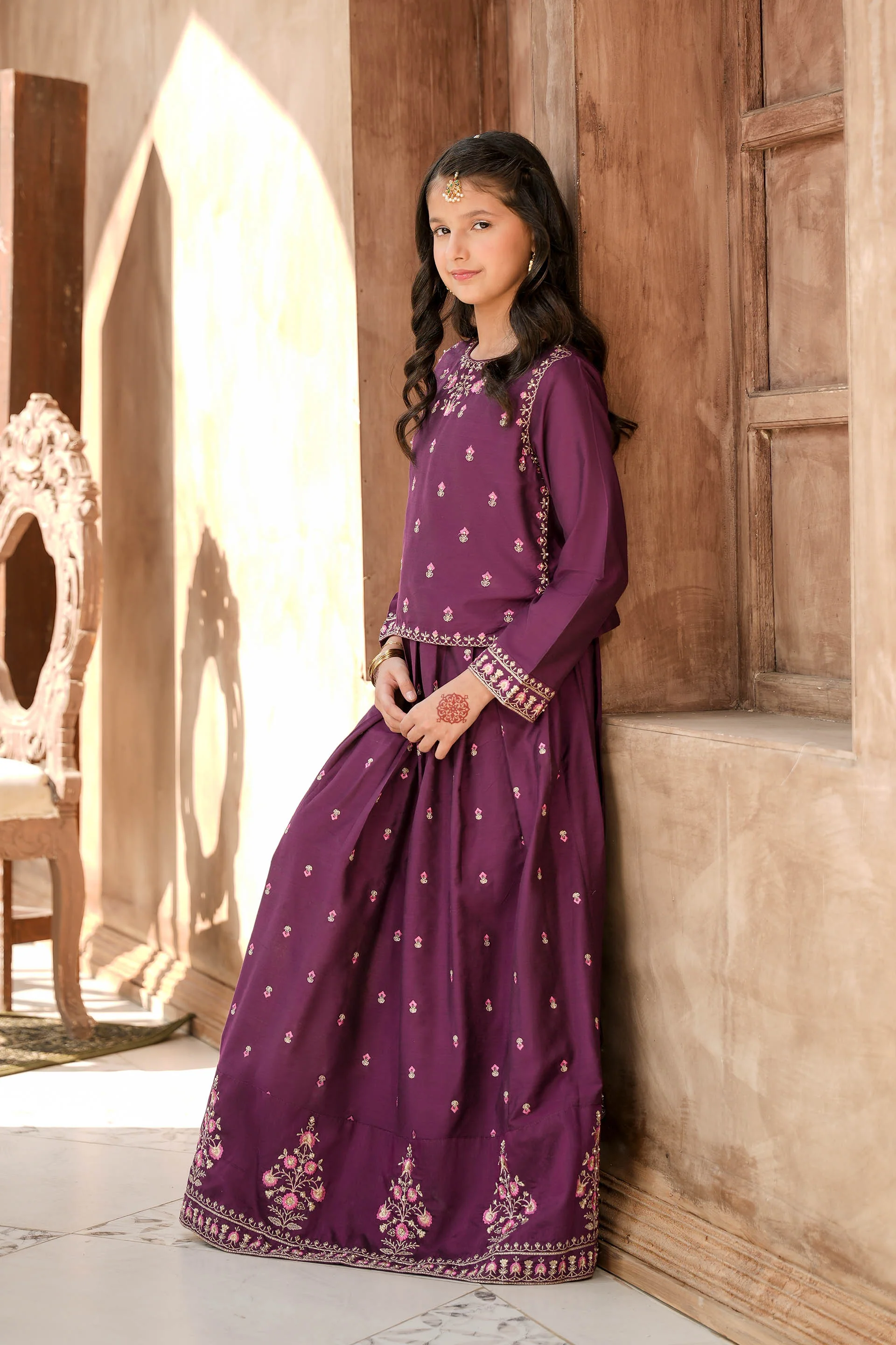 Embellished Top & Lehnga (GPW-1144A)