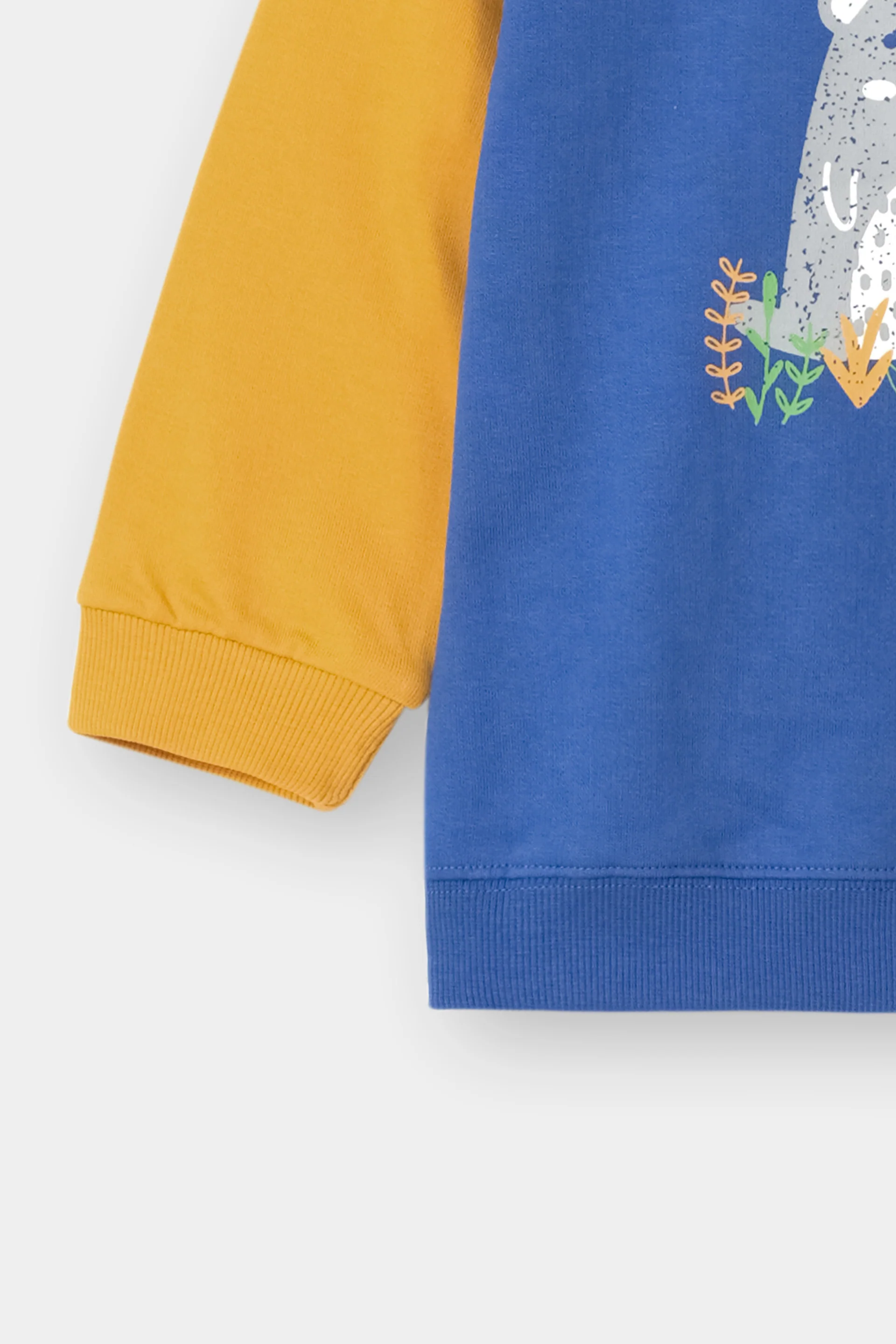 Graphic T-Shirt (IBKW-245) - Image 3