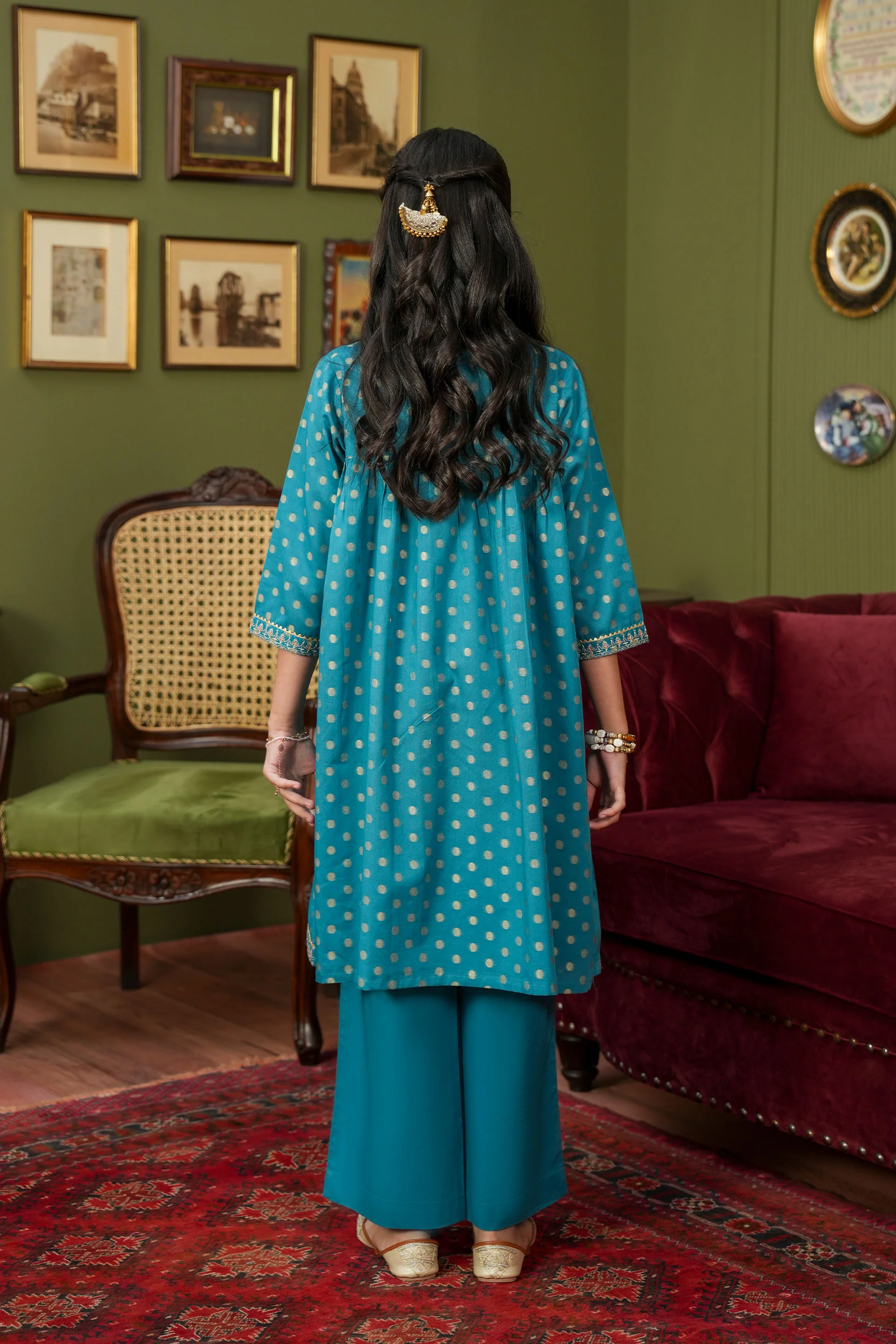 Embroidered Kameez With Trousers (RGKS-35) - Image 5