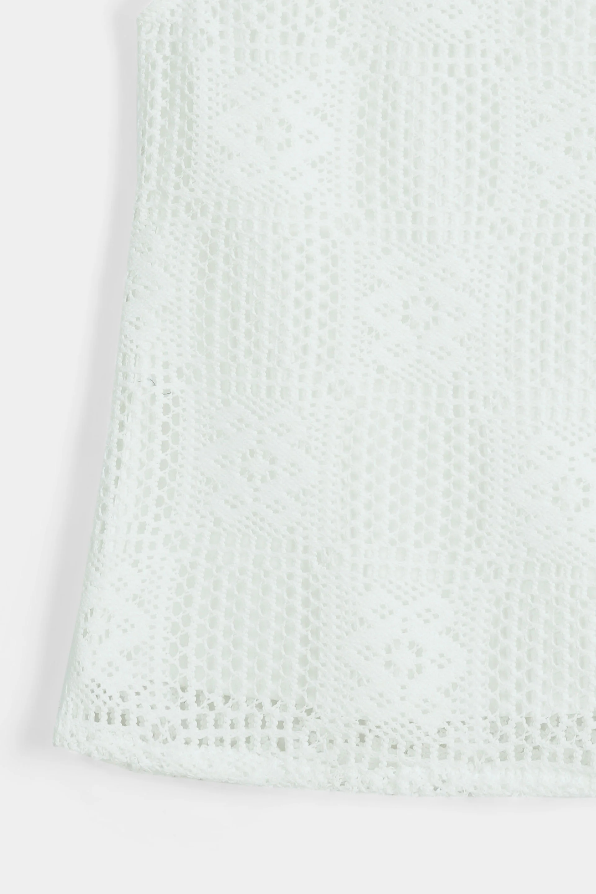 Crochet Blouse With Shorts (GVP-56) - Image 4